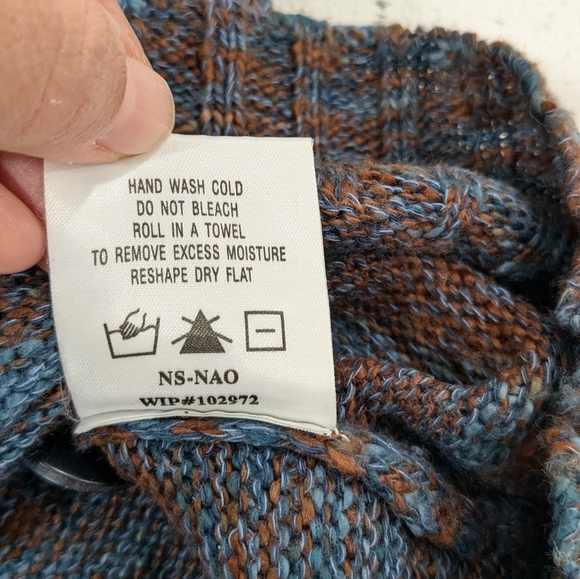 Woolrich Women's Knit Pullover Hooded Sweater Indigo One Button Shawl Neck 2X - Picture 10 of 10